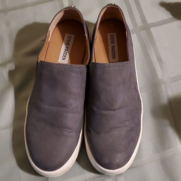 STEVE MADDEN WOMAN SLIP ON KAYNA SHOE GRAY 9 use - Picture 1 of 6